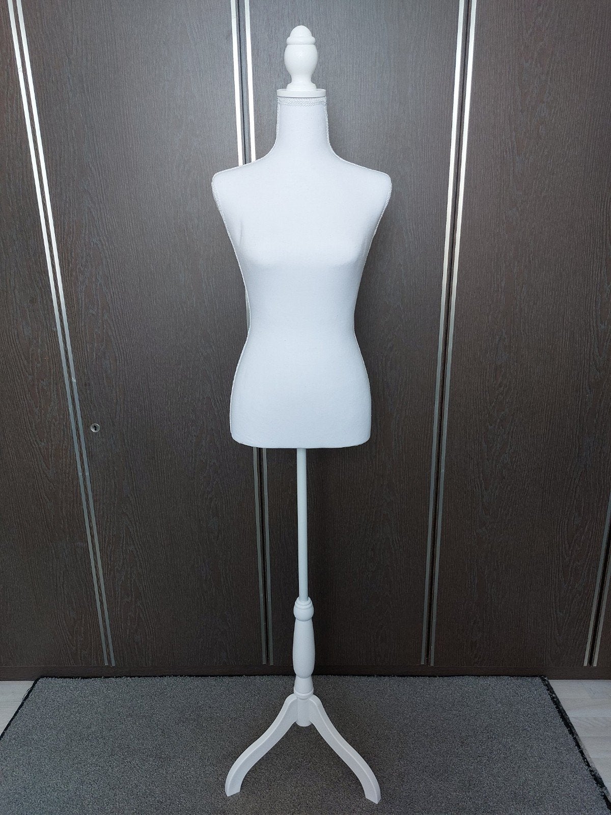 Mannequin de couture femme, Enlèvement