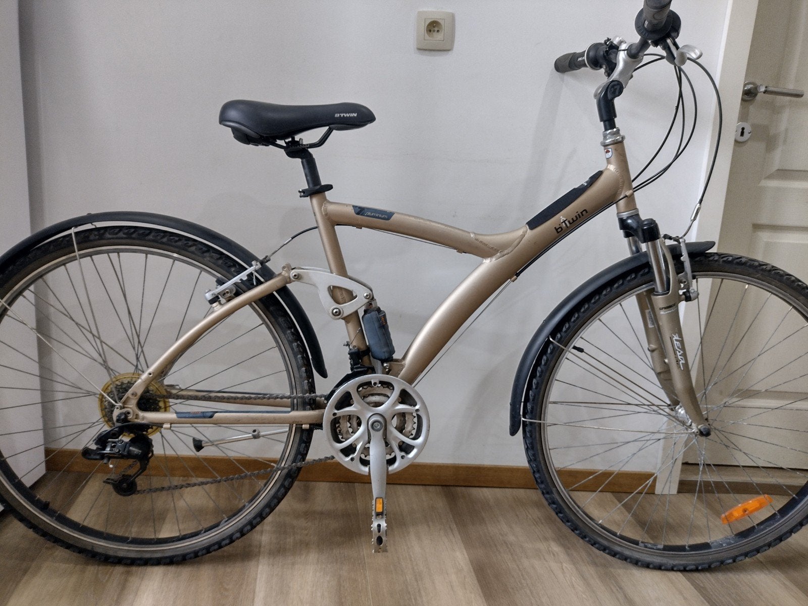 Vélo Btwin en excellent état !!, Enlèvement