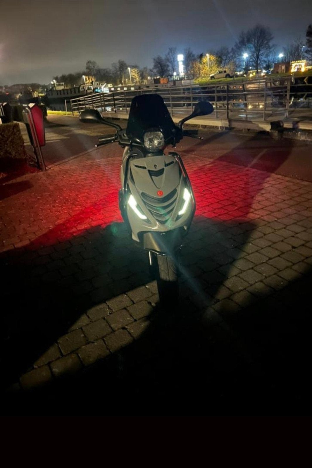 Piaggio zip 4t 50cc, Fietsen en Brommers, Scooters | Piaggio, Ophalen, Zip