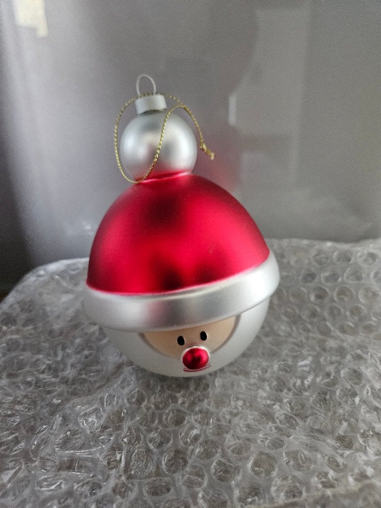Boule Noel Alesi, Enlèvement, Comme neuf