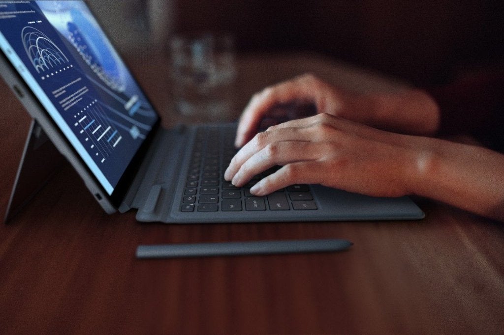 Dell Latitude 7350 Detachable ultra 5 32Gb 1Tb, 13 pouces, Avec écran tactile, Comme neuf, 3 à 4 Ghz