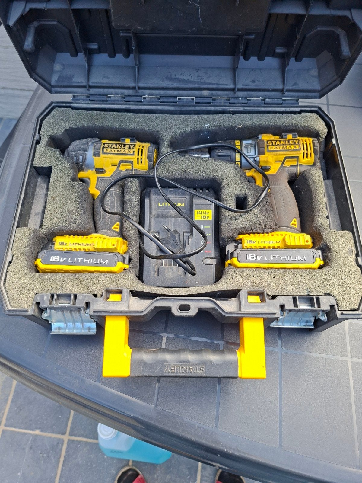 stanley boormachine en klopboormachine, Doe-het-zelf en Bouw, Ophalen, Gebruikt