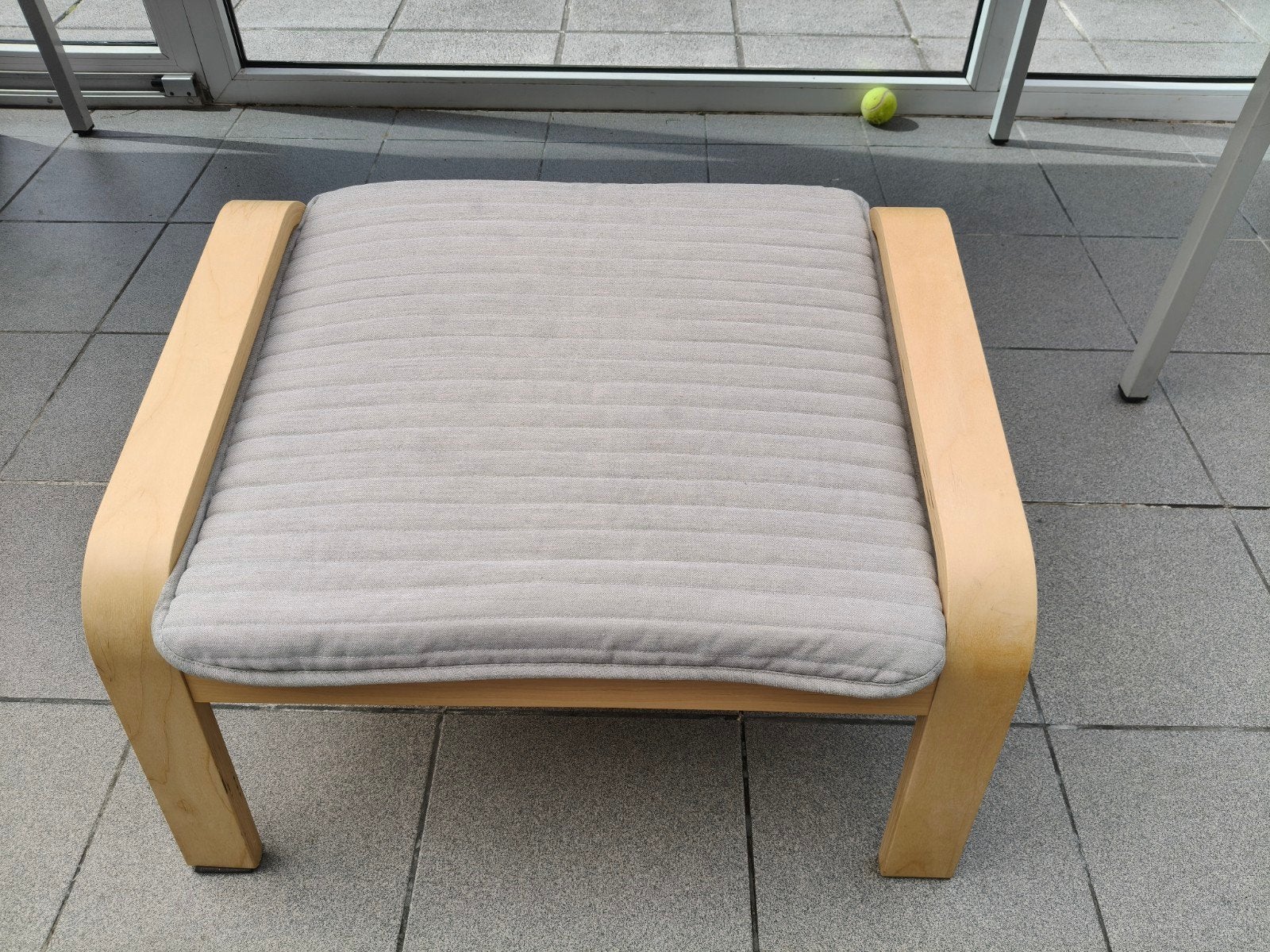 voetenbankje Paong Ikea, Ophalen, Zo goed als nieuw, Grijs