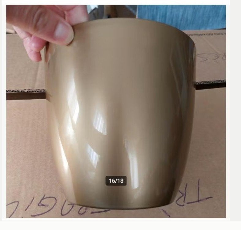 cache pot doré en plastique, Moins de 25 cm, Rond, Comme neuf, Synthétique