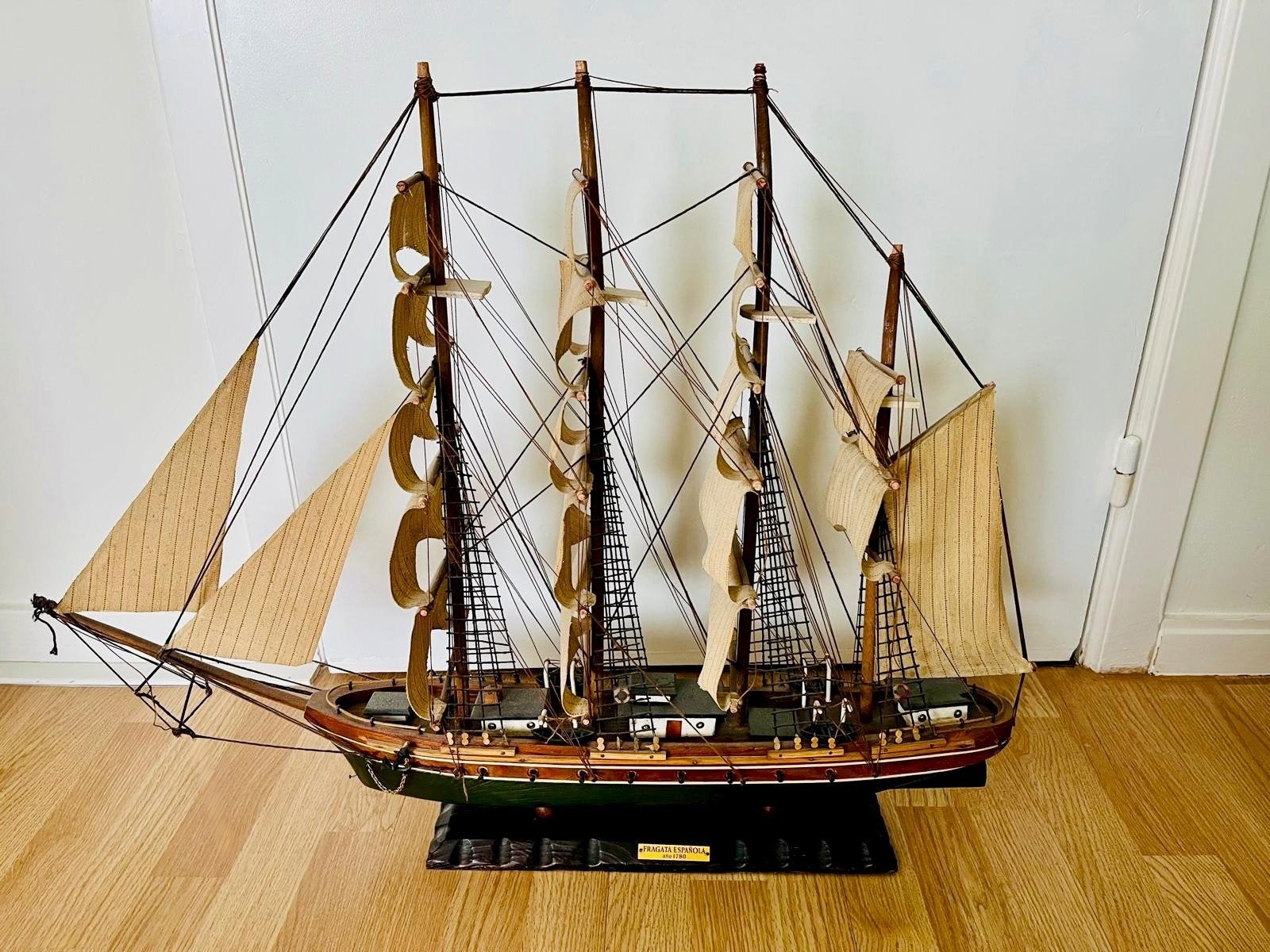 Fragata Espanola bateaux, navire, model ship vintage en bois, Enlèvement, Comme neuf