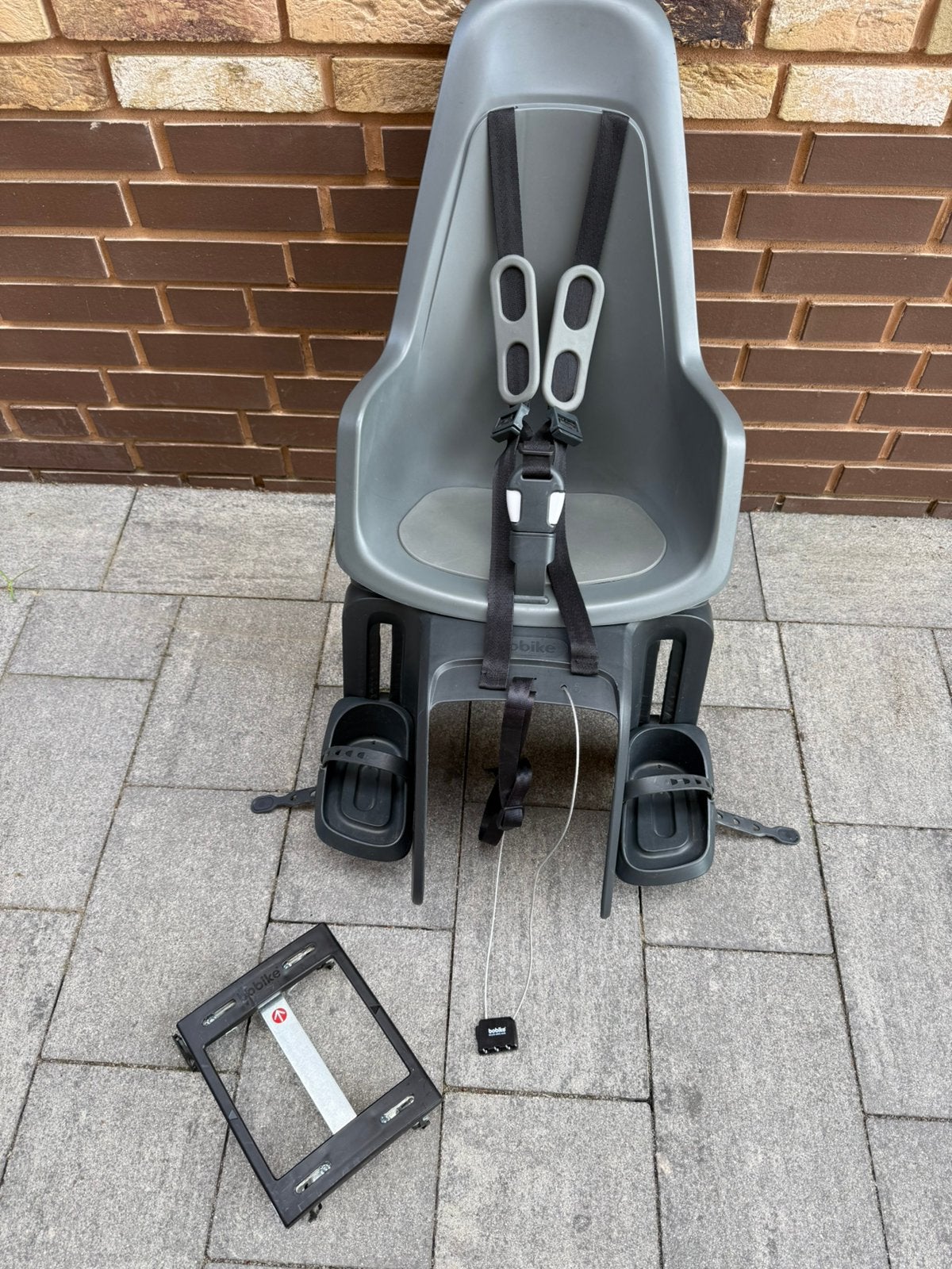 Bobike maxi one fietsstoeltje - urban grey, Ophalen, Zo goed als nieuw, Achterzitje, Voetsteuntjes