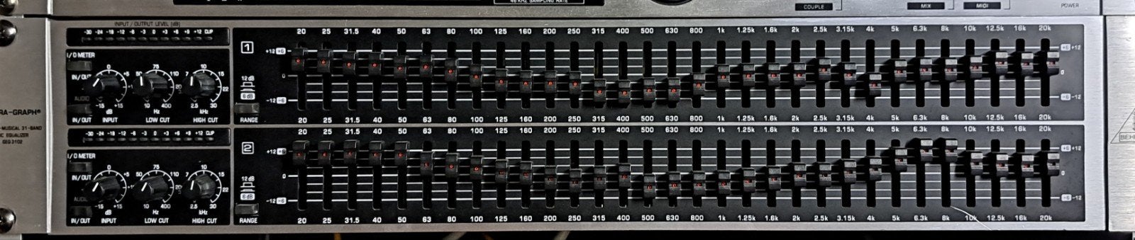 Égaliseur graphique Behringer GEQ 3102, Enlèvement, Utilisé, Equalizer ou Égaliseur