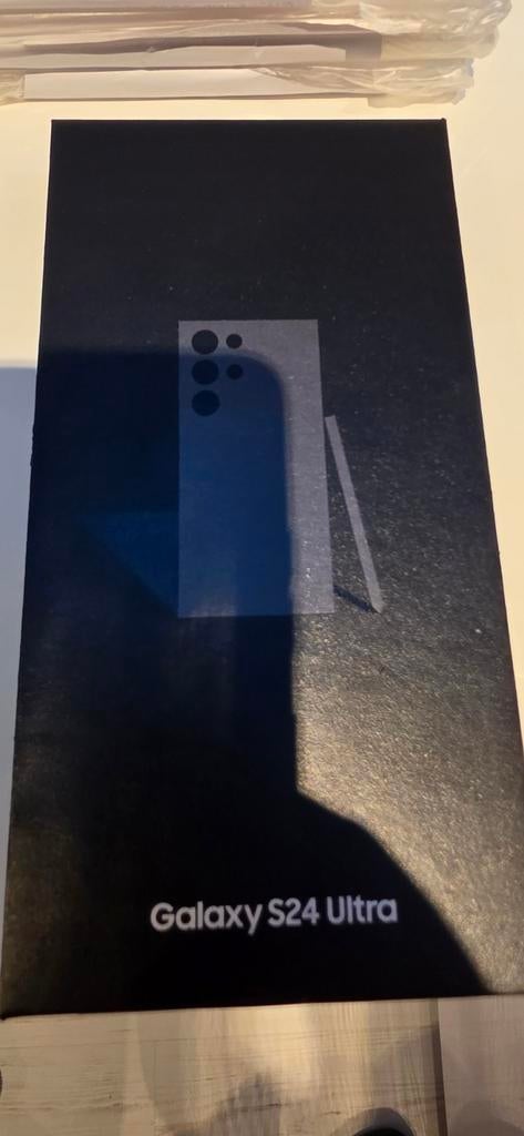 Samsung Galaxy S24 ultra + Samsung swatch 3 + Oppo Reno 4, Enlèvement, Galaxy S24