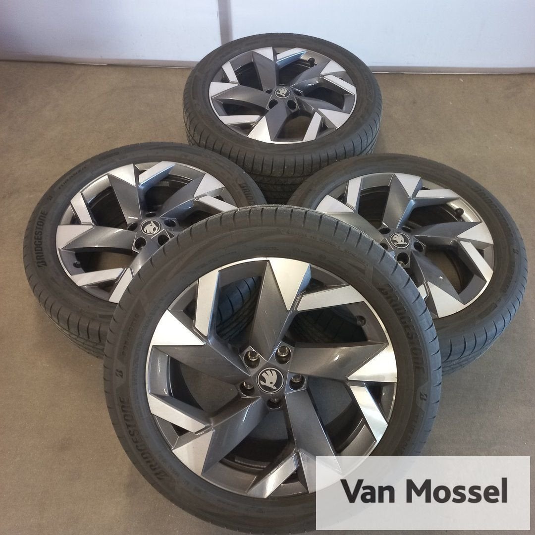 Skoda Kodiaq Bridgestone Turanza 6 Enliten 235/50/R19 99V, 19 inch, Gebruikt, -, -