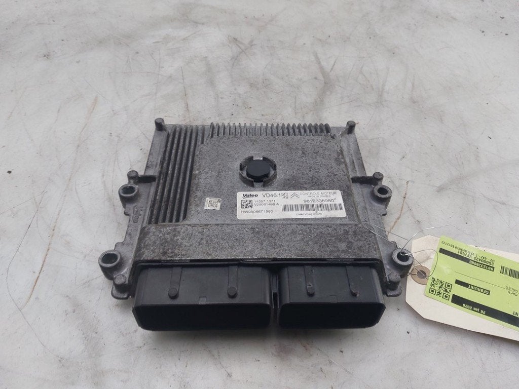 CALCULATEUR MOTEUR ECU 308 SW (L4 / L9 / LC / LJ / LR), Valeo, Utilisé, 100, rue de Courcelles
75017  Paris, FR, Info@valeo.fr