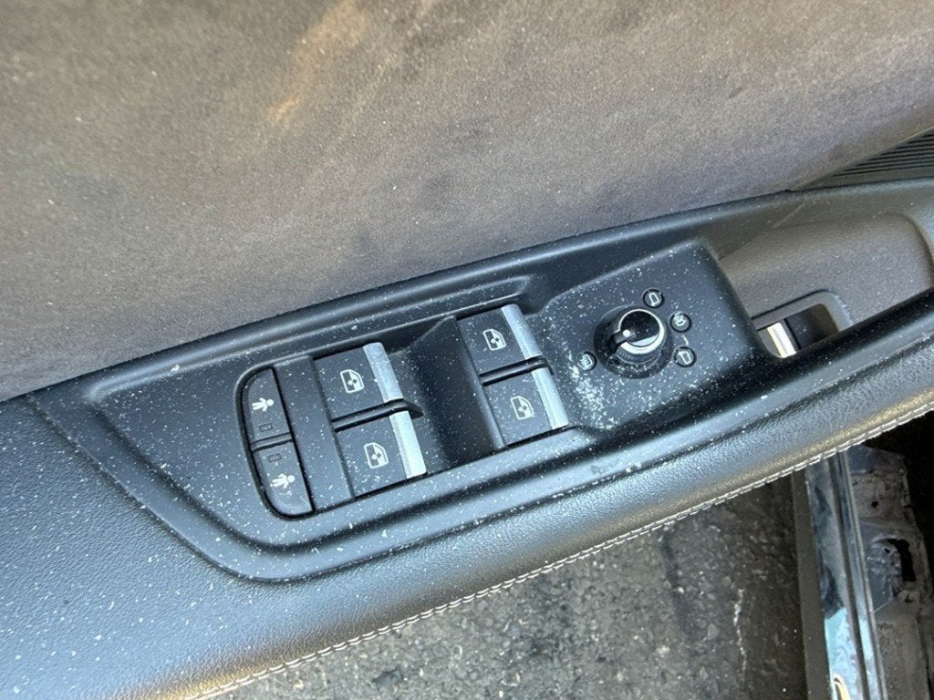 COMMUTATEUR VITRES ELECTRIQUES A5 Sportback (F5A / F5F), Auto-Union-Straße  1,
85057  Ingolstadt, DE, Info@audi.de, Audi, Utilisé