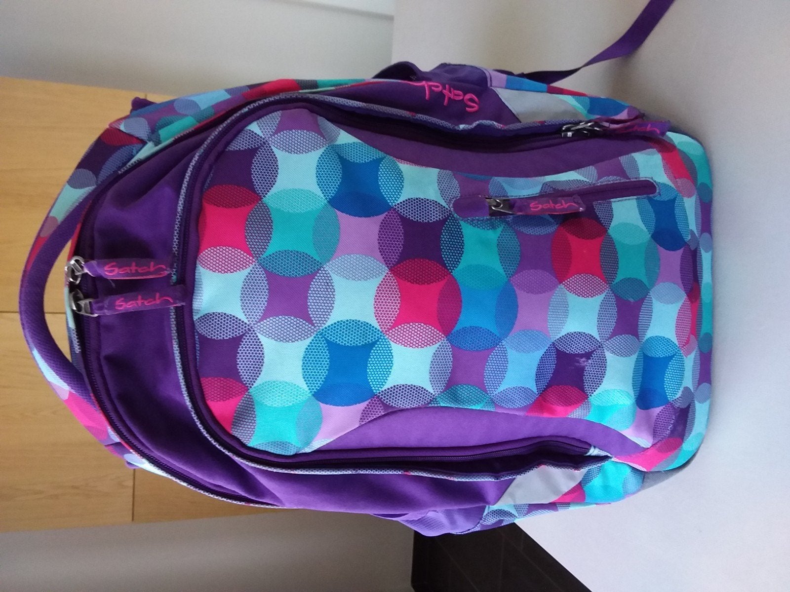 Schooltas meisjes merk Satch, Ophalen