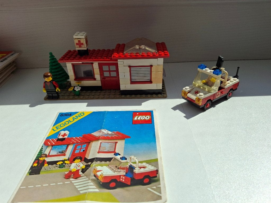 Lego 6364 Paramedic Unit 1980, Kinderen en Baby's, Speelgoed | Duplo en Lego, Ophalen of Verzenden, Compleet, Lego, LEGOLAND