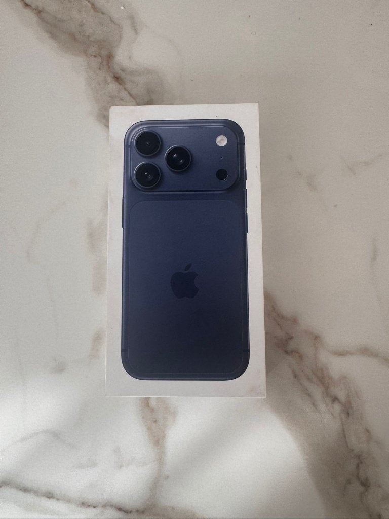 NIEUW Iphone 17 Pro 256GB Deep Blue, Telecommunicatie, Mobiele telefoons | Apple iPhone, Nieuw, Ophalen, 256 GB, Overige modellen