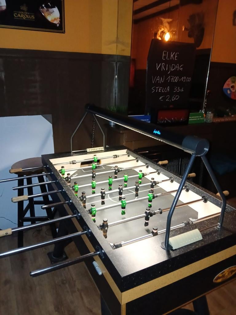 Jupiter Goldstar kickertafel + lamp – topstaat, Enlèvement