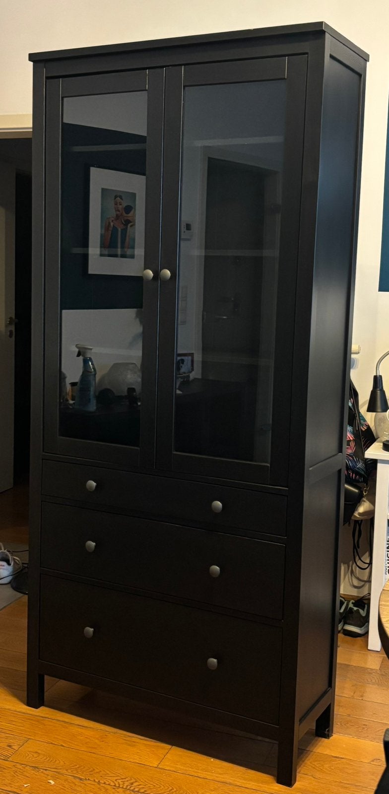 Urgent cette semaine ! Armoire vitrine 3 tiroirs HEMNES, 25 à 50 cm, Avec tablette(s), Utilisé, 50 à 100 cm