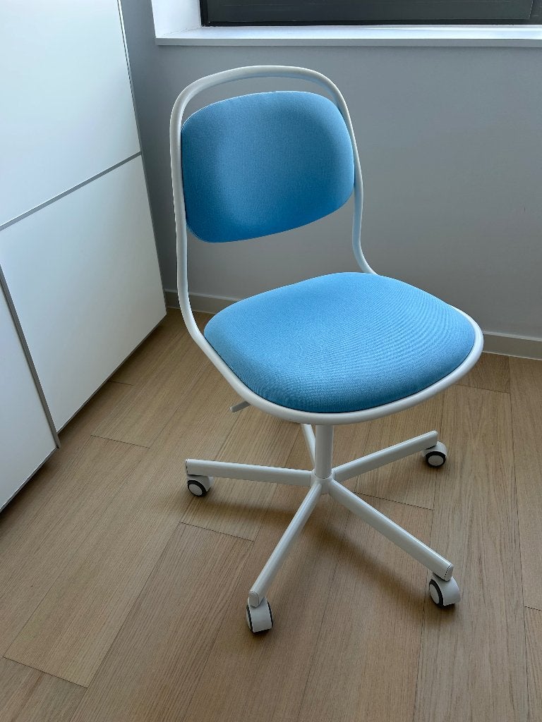 Bureaustoel Verstelbaar Nieuwstaat, Huis en Inrichting, Ophalen, Zo goed als nieuw, Wit, Bureaustoel
