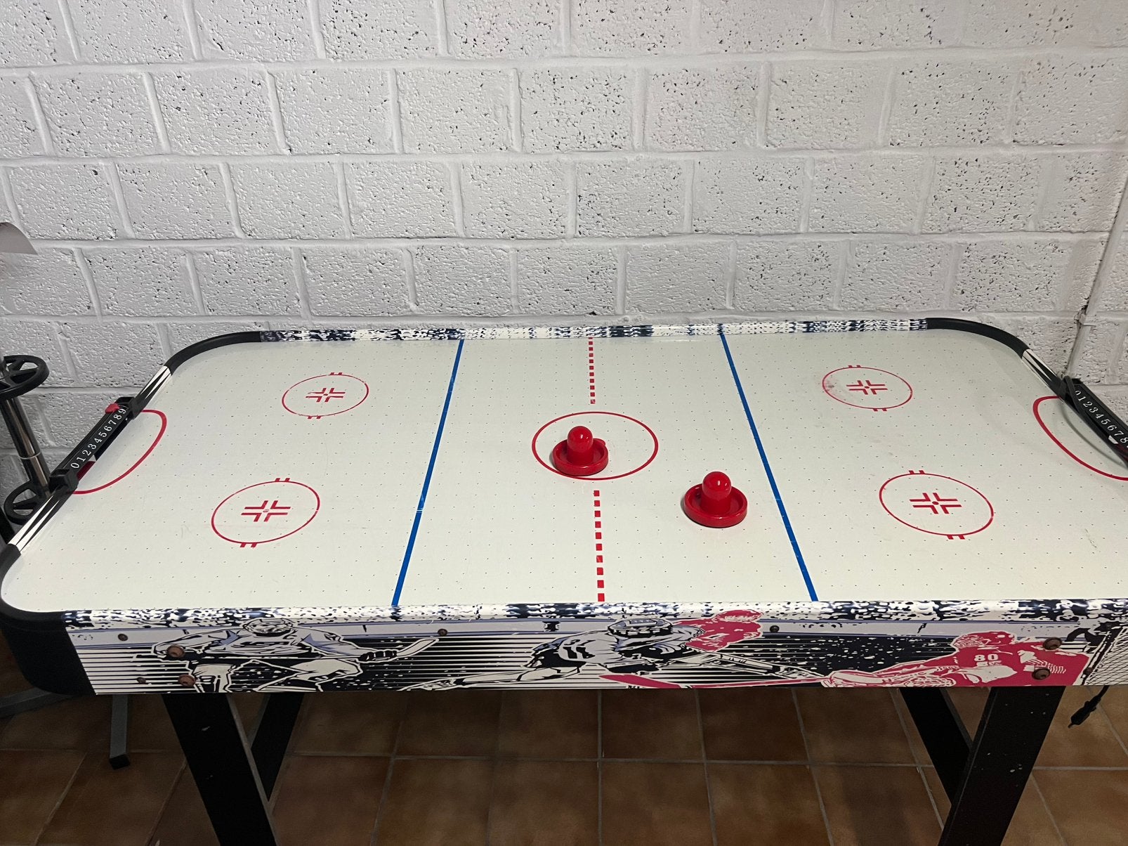 Airhockey speeltafel, Ophalen, Gebruikt