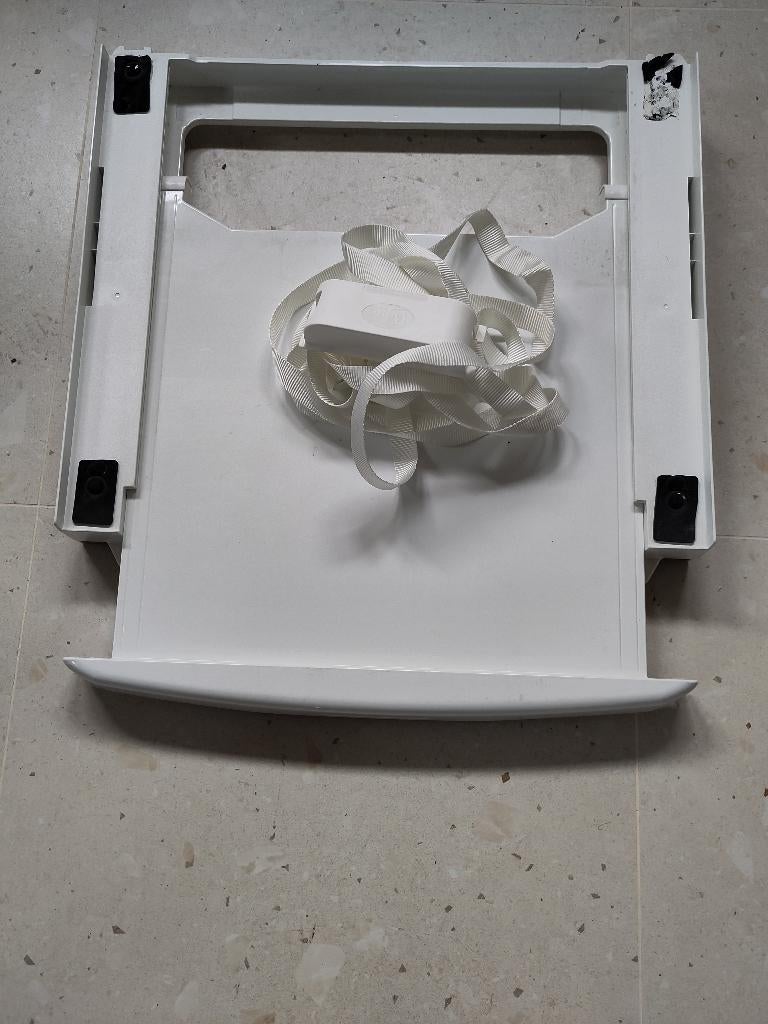 Uitschuifbare plank voor tussen was- en droogkast, Elektronische apparatuur, Ophalen, Gebruikt