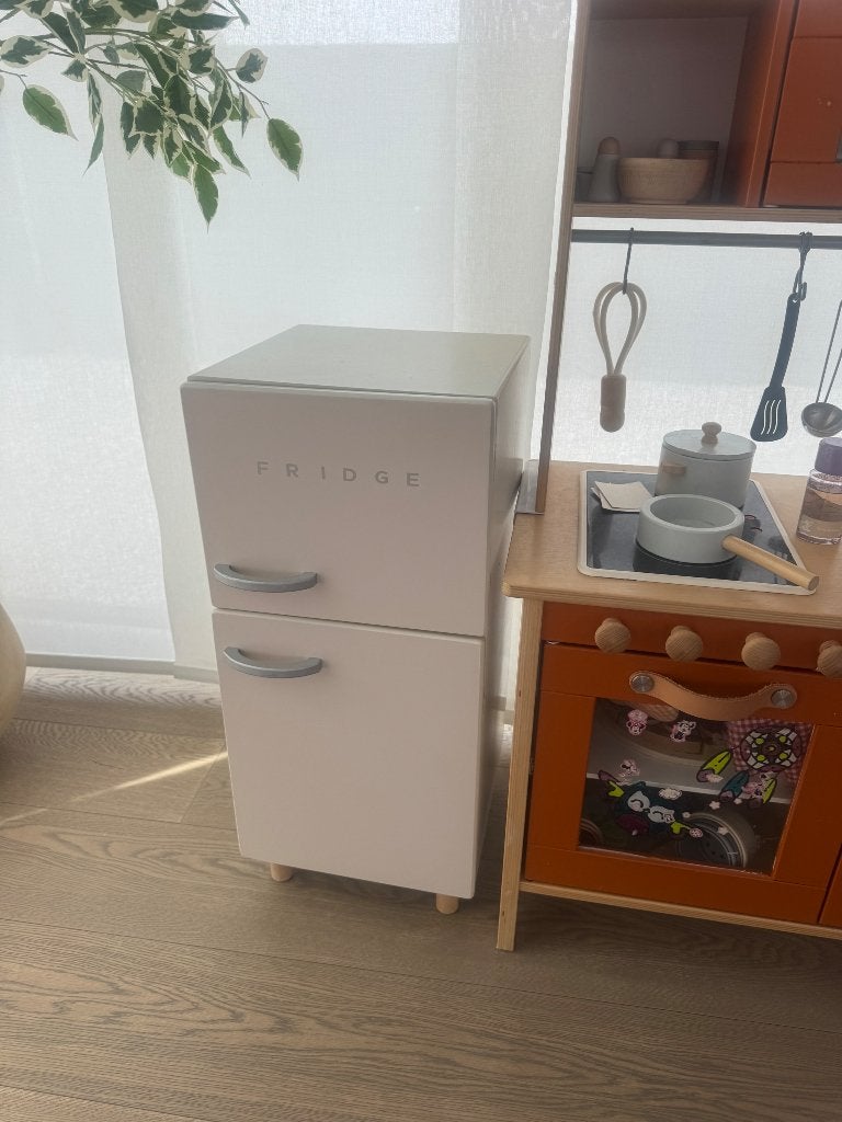Ikea keukentje en Zara Home koelkast, Ophalen, Gebruikt, Hout, Speelkeuken