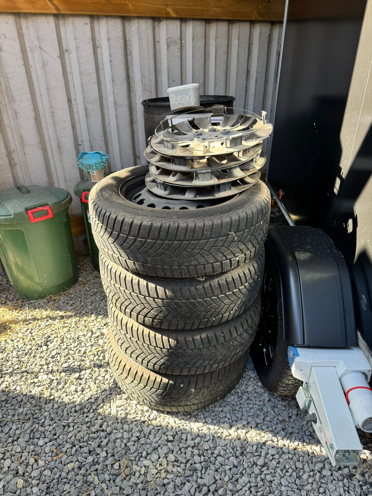 4x in goede staat winter banden met sier deksels, Auto-onderdelen, Ophalen, Gebruikt, 16 inch, Winterbanden