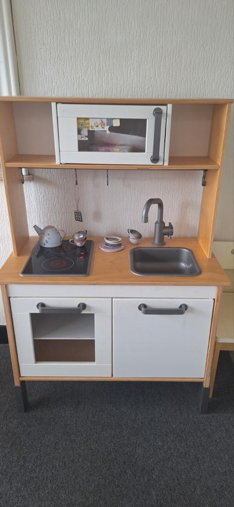 Kinderkeuken, Enlèvement