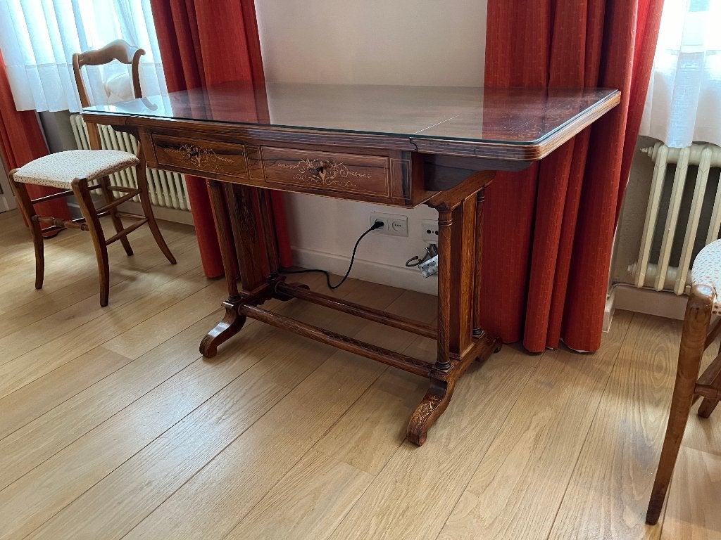 antiquité petite table bureau Charles X marqueterie, Enlèvement