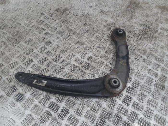 Bras de suspension bas avant droit d'un Peugeot RCZ, -, 3 mois de garantie, Utilisé, -