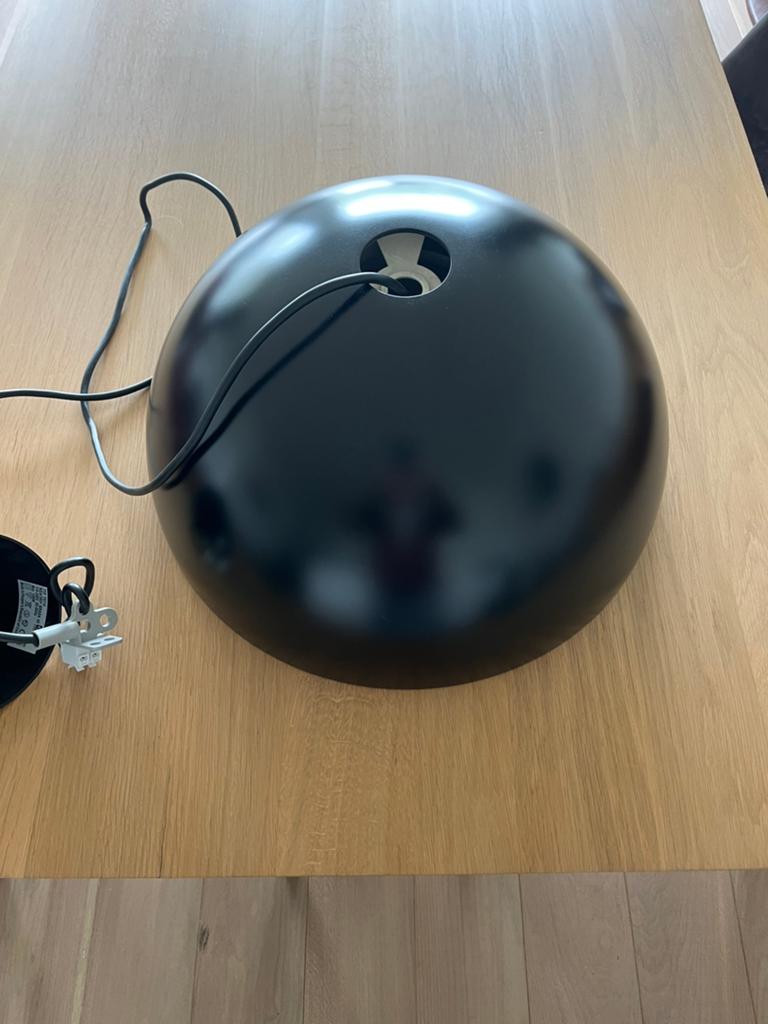 Zwarte hanglamp voor boven tafel., Ophalen, Gebruikt, Metaal, Modern