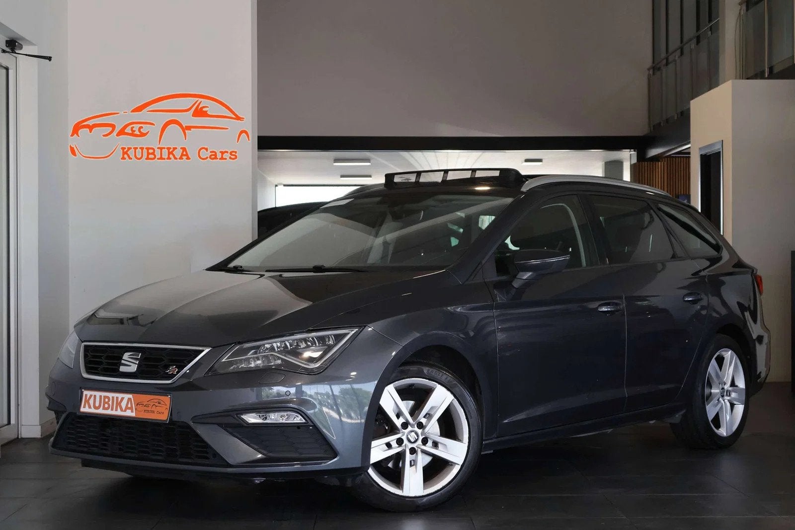 SEAT Leon Leon ST 1.5 TSI FR CruiseC SfeerV Navi ParkS Garan, Auto's, Stof, 4 cilinders, Leon, 131 pk