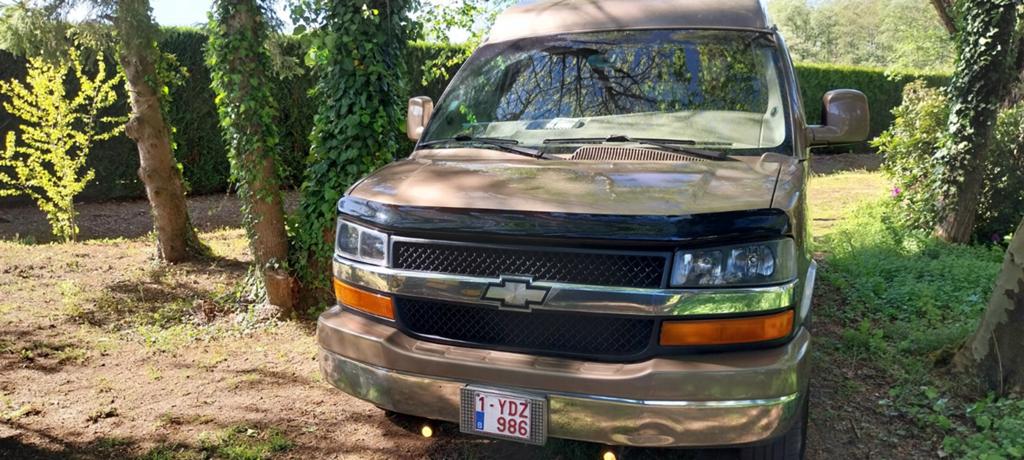 Camping-car Chevrolet Express 7 places, Autos, Chevrolet, Particulier, Chevy Van, ABS, Caméra de recul, Airbags, Alarme, Verrouillage central
