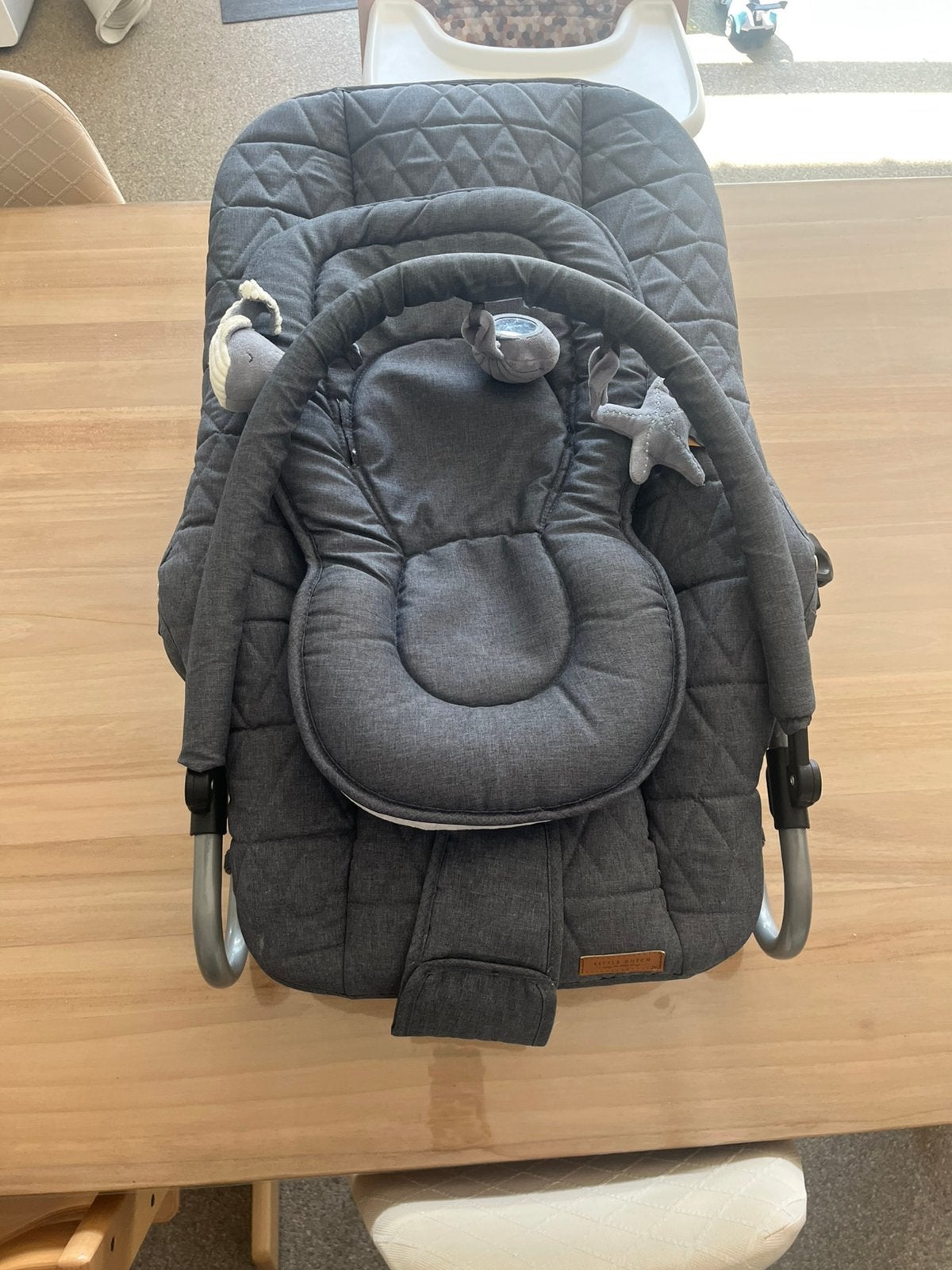 Wipper baby, Kinderen en Baby's, Wipstoeltjes, Ophalen, Zo goed als nieuw