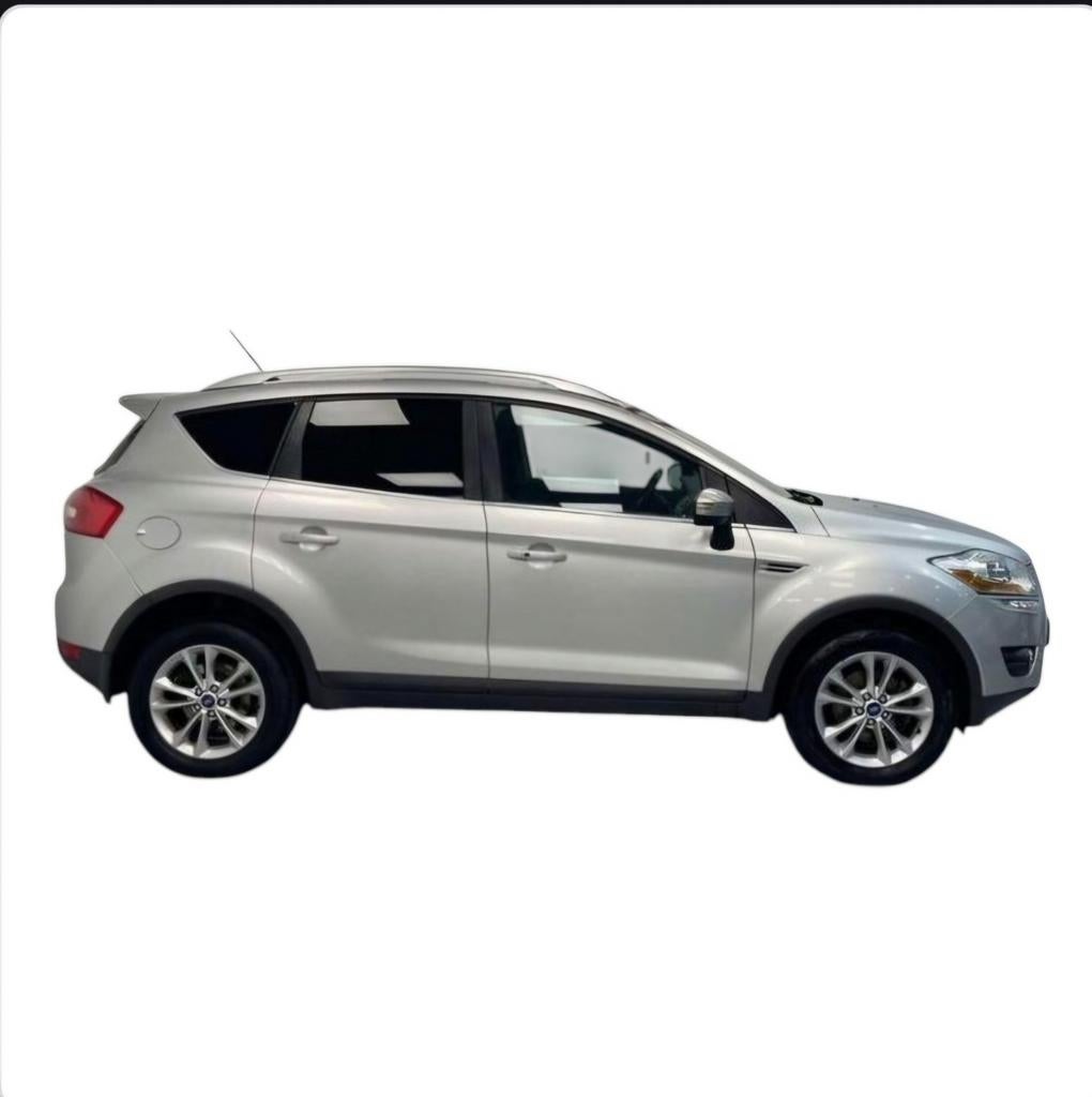 Ford Kuga Titanium S, Autos, Argent ou Gris, Achat, Carnet d'entretien, Noir