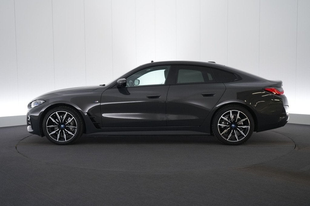 (2BVQ513) BMW I4, Autos, BMW, I4, Argent ou Gris, Achat, Entreprise
