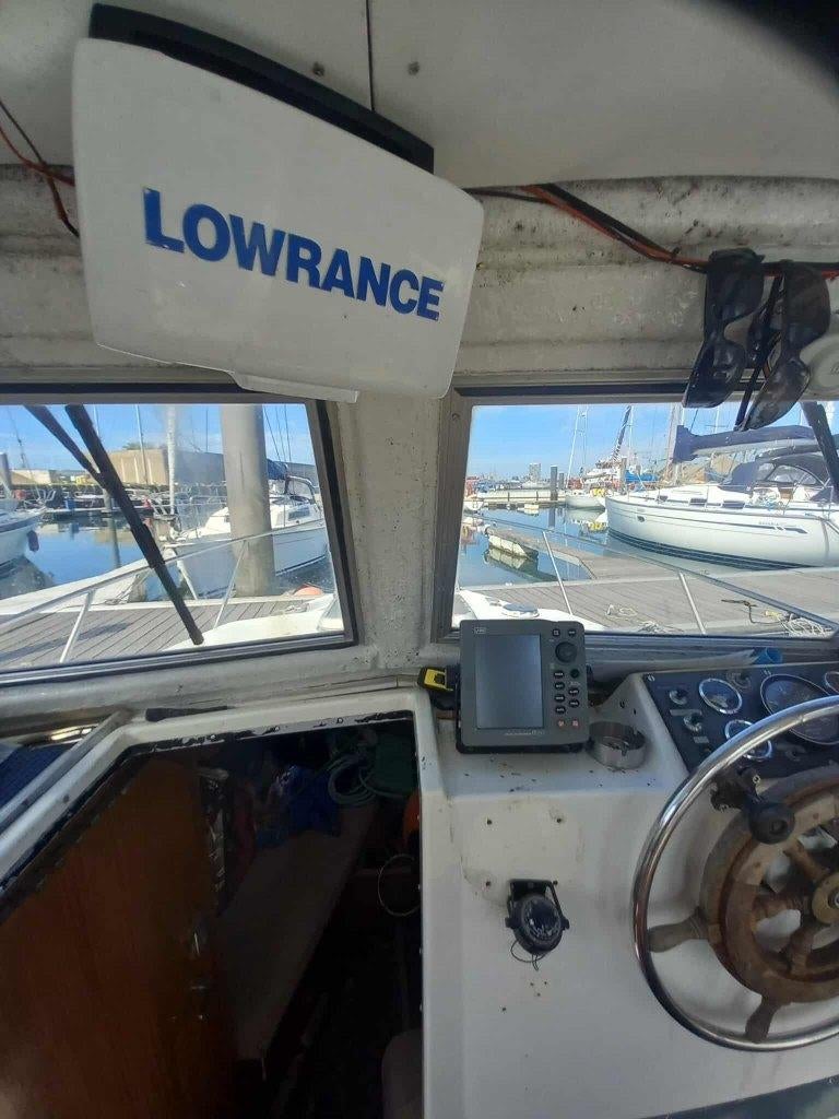visboot, Watersport en Boten, Vis- en Consoleboten, Ophalen, Gebruikt, Binnenboordmotor, 6 meter of meer