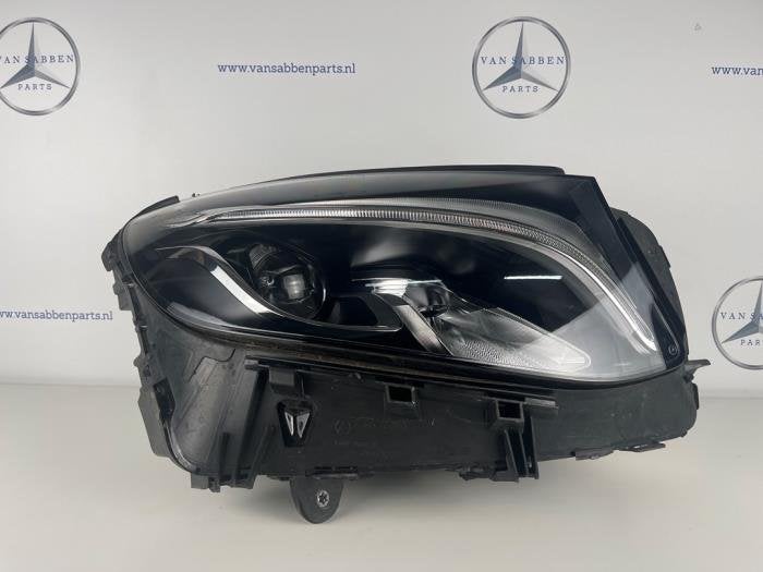 Phare droit d'un Mercedes GLC-Klasse, -, 3 mois de garantie, Utilisé, -