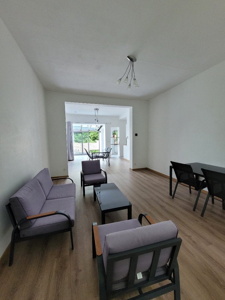 colocation 3 chambres grand duplex, Charleroi