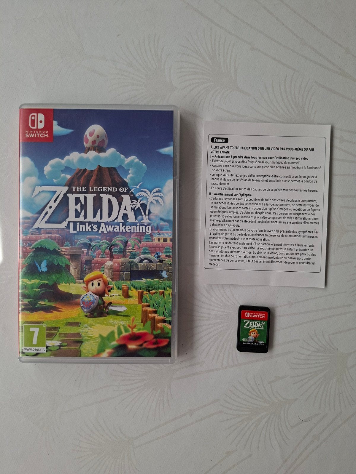 Jeu switch Zelda link's awakening. Rendez-vous sur Bruxelles, Enlèvement ou Envoi
