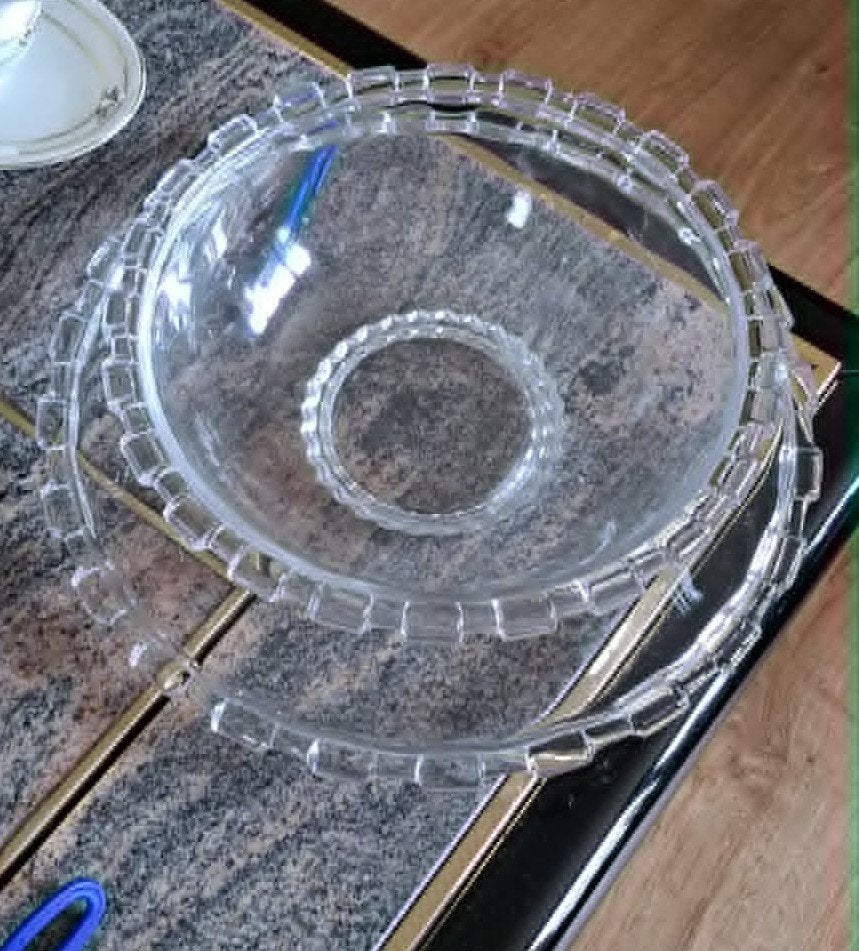 schotel en kom in glas, Ophalen