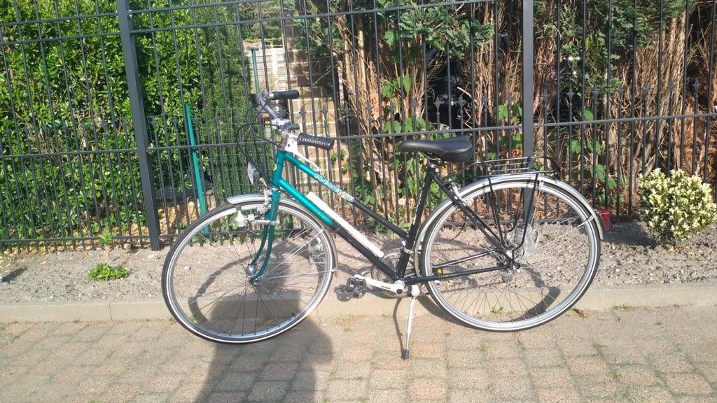 Sportieve damesfiets meisjesfiets, Fietsen en Brommers, Ophalen, 28 inch