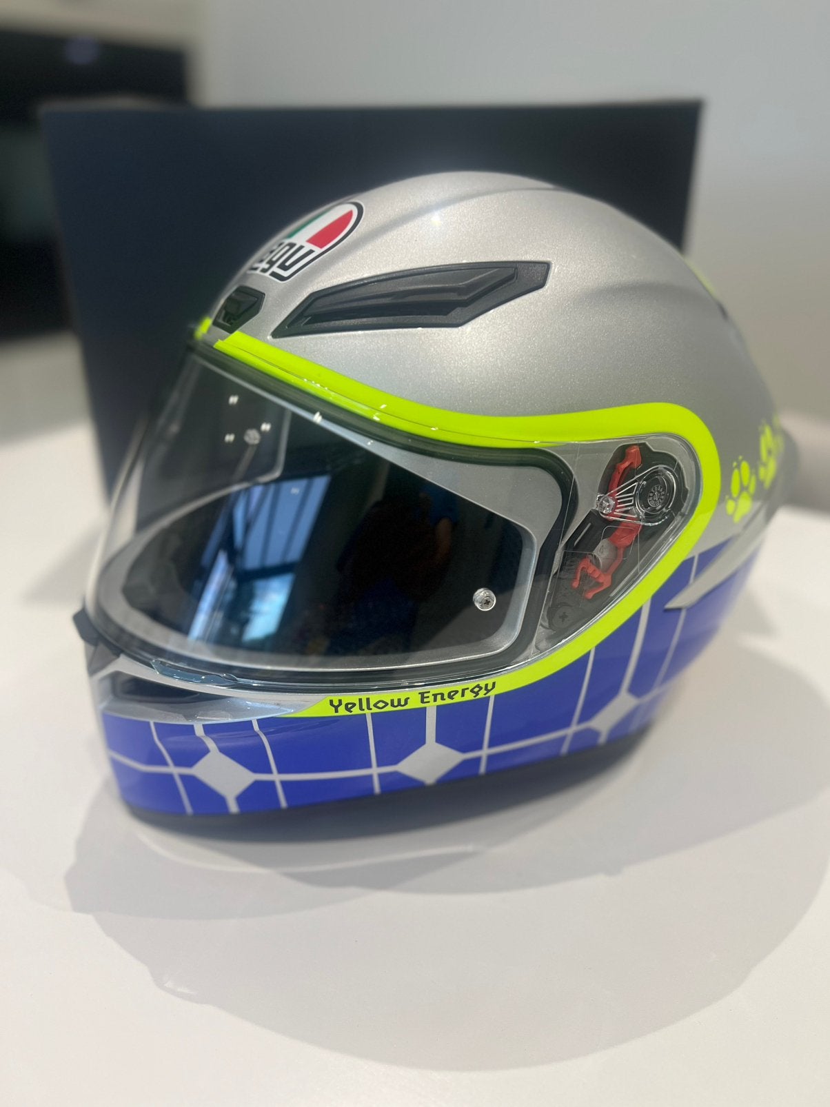 AGV K1 Rossi Mugello 2015, Motoren, Ophalen, AGV