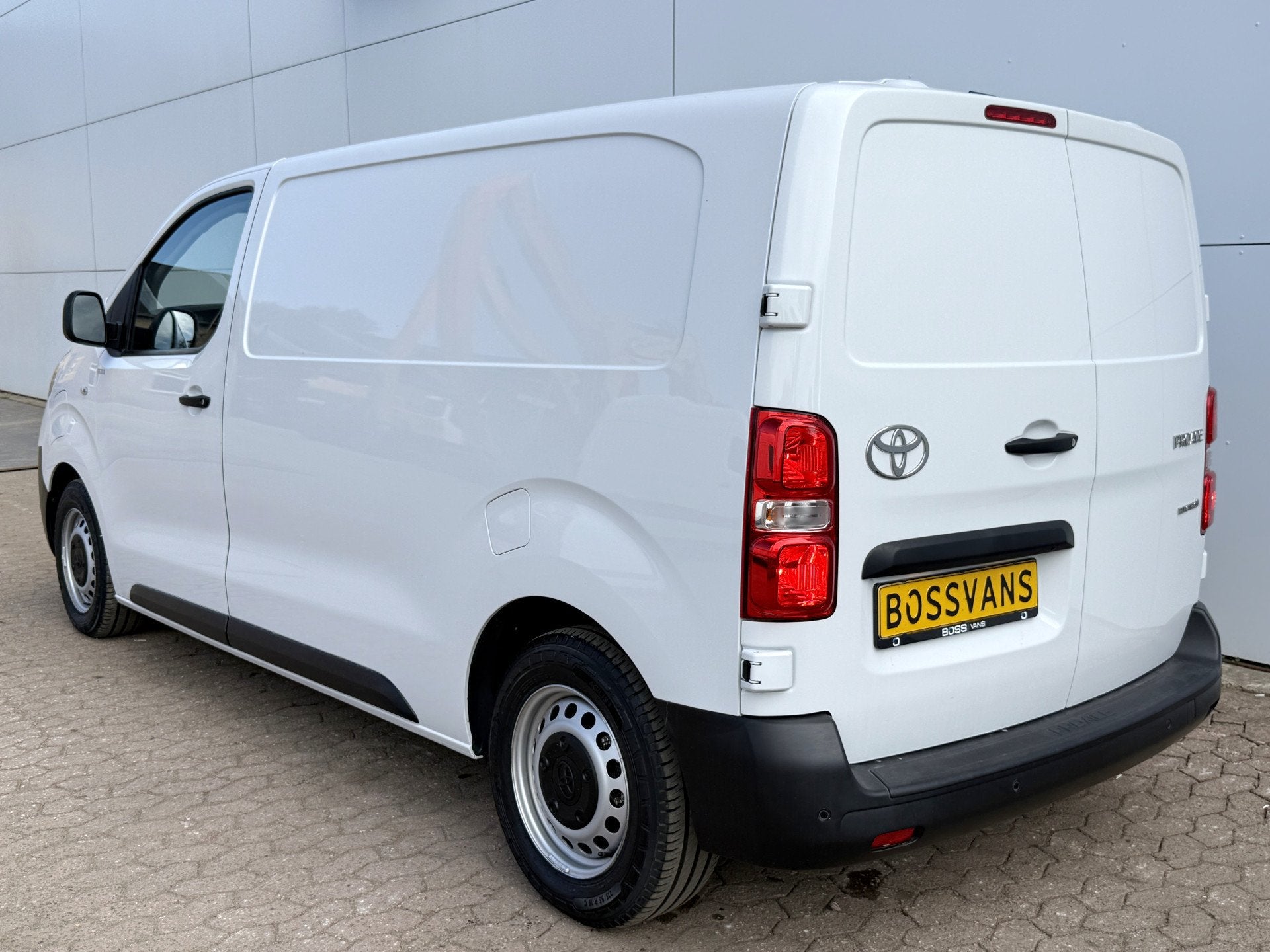 Toyota ProAce Electric 75kWh L1 348km WLTP EV 100KW Snellade, Autos, 100 kW, Achat, Entreprise, 2 places