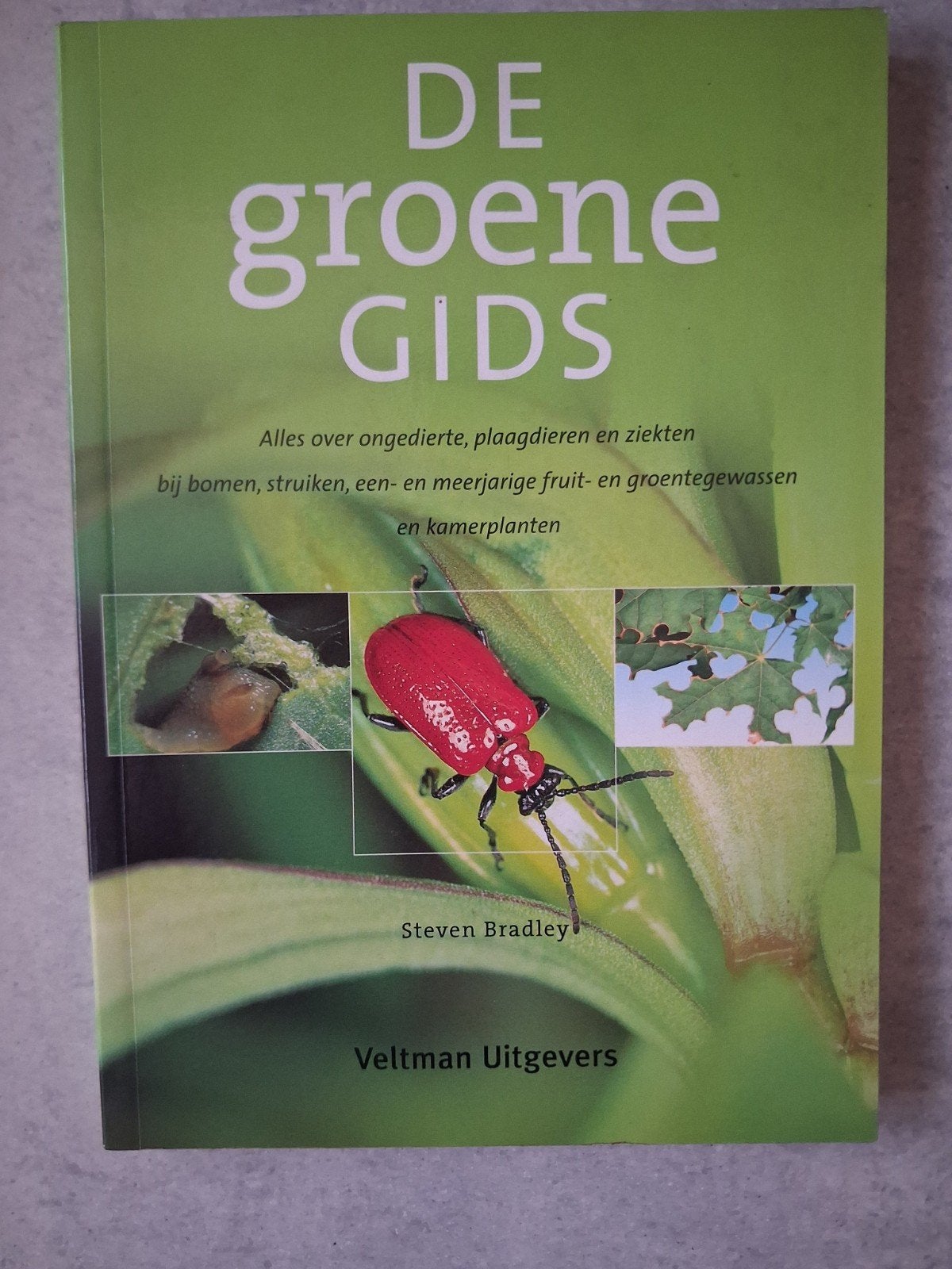 boek: De groene gids, Livres, Nature, Enlèvement