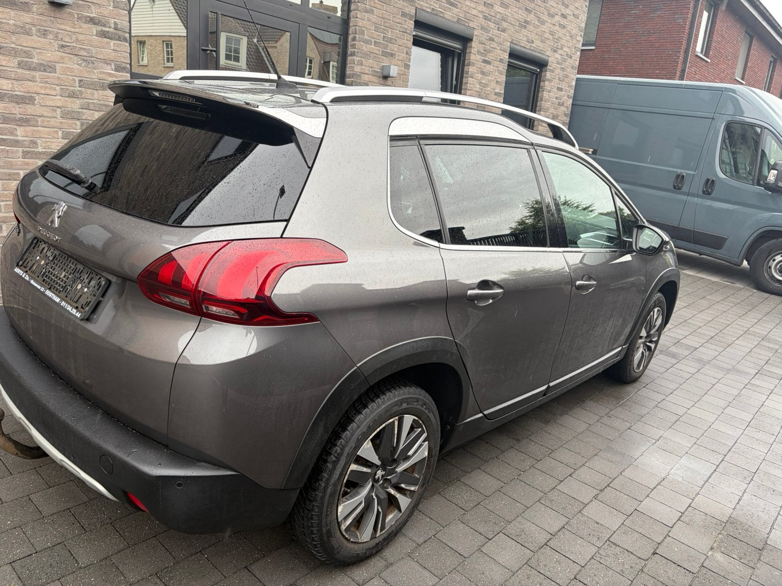 Peugeot 2008 1.2i blanco gekeurd, Voorwielaandrijving, Euro 6, Bedrijf, SUV of Terreinwagen