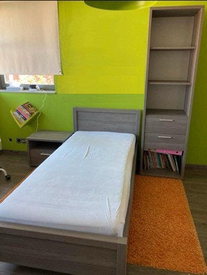 Bed, nachtkastje, boekenkast, ideaal voor op kot in Geel, Huis en Inrichting, Ophalen, Gebruikt, Eenpersoons