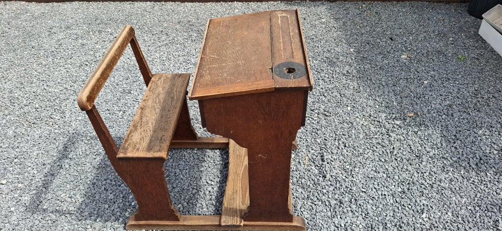Oude lessenaar met een eigen verhaal !, Antiquités & Art, Curiosités & Brocante, Enlèvement