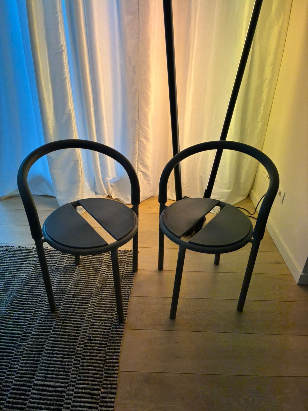 Niels Gammelgaard Pelikan chairs for fritz hansen, Maison & Meubles, Gris, Synthétique, Deux, Enlèvement