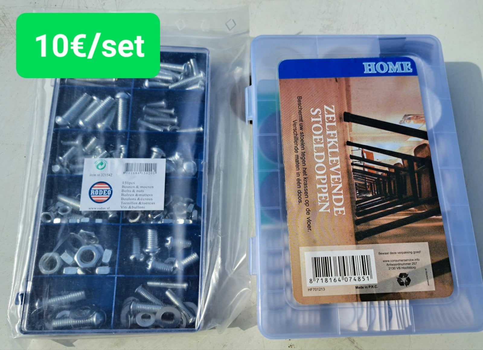 Boutenset en doos stoeldoppen/deurstop, Huis en Inrichting, Woonaccessoires | Deurstoppers, Metaal, Ophalen of Verzenden, Nieuw