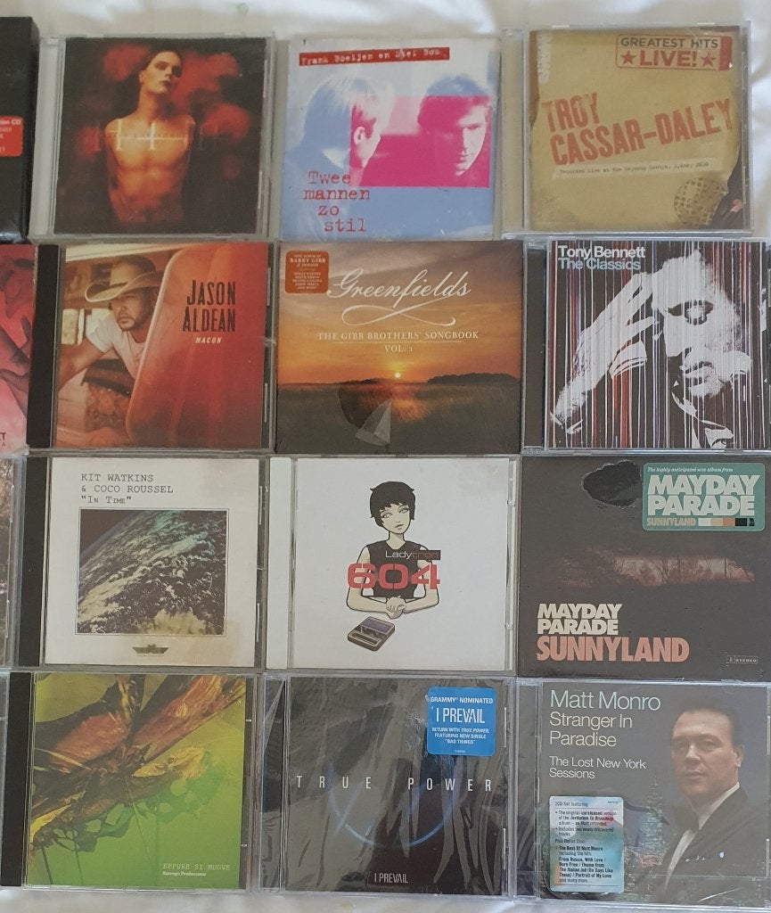 lot de 100 CD, Comprend un boîtier, Autres types, Envoi, Neuf, dans son emballage