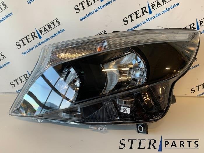 Phare gauche d'un Mercedes Vito, Neuf, -, -, Enlèvement ou Envoi